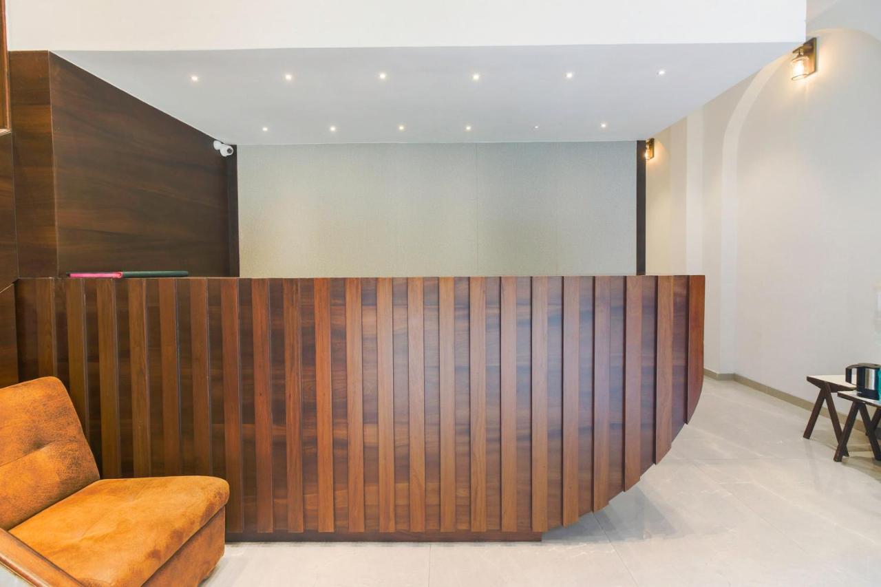 Hotel Flora Suites Mumbai Dış mekan fotoğraf