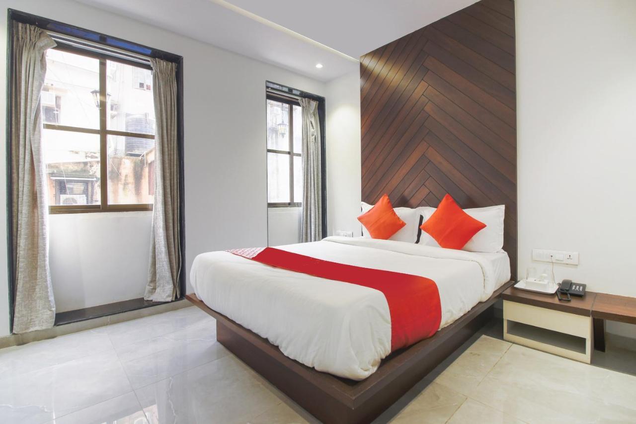 Hotel Flora Suites Mumbai Dış mekan fotoğraf