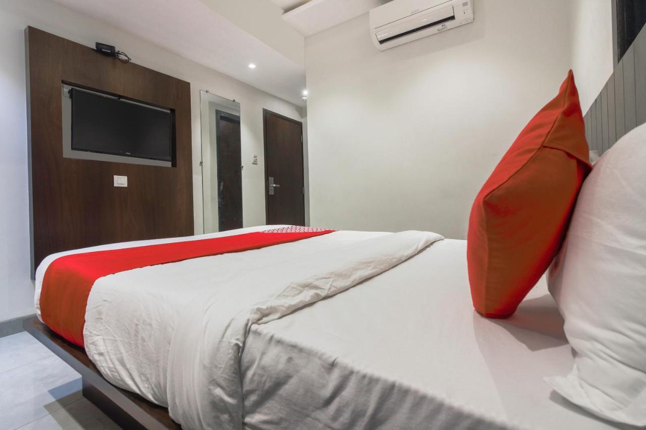 Hotel Flora Suites Mumbai Dış mekan fotoğraf
