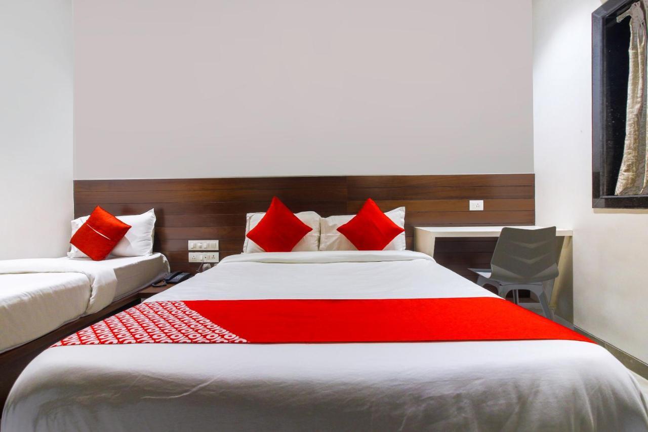 Hotel Flora Suites Mumbai Dış mekan fotoğraf
